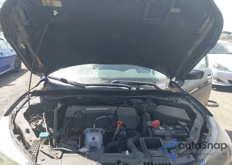 2014 Honda Accord Sport z USA, uszkodzony, nr VIN 1HGCR2F58EA067434